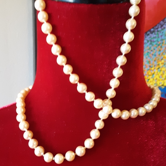 Vintage Faux Pearls Gold Clasp 30" - Picture 6 of 6